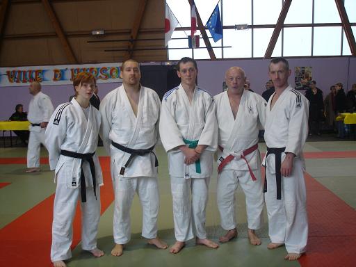 Les judokas vervinois et Serge FEIST